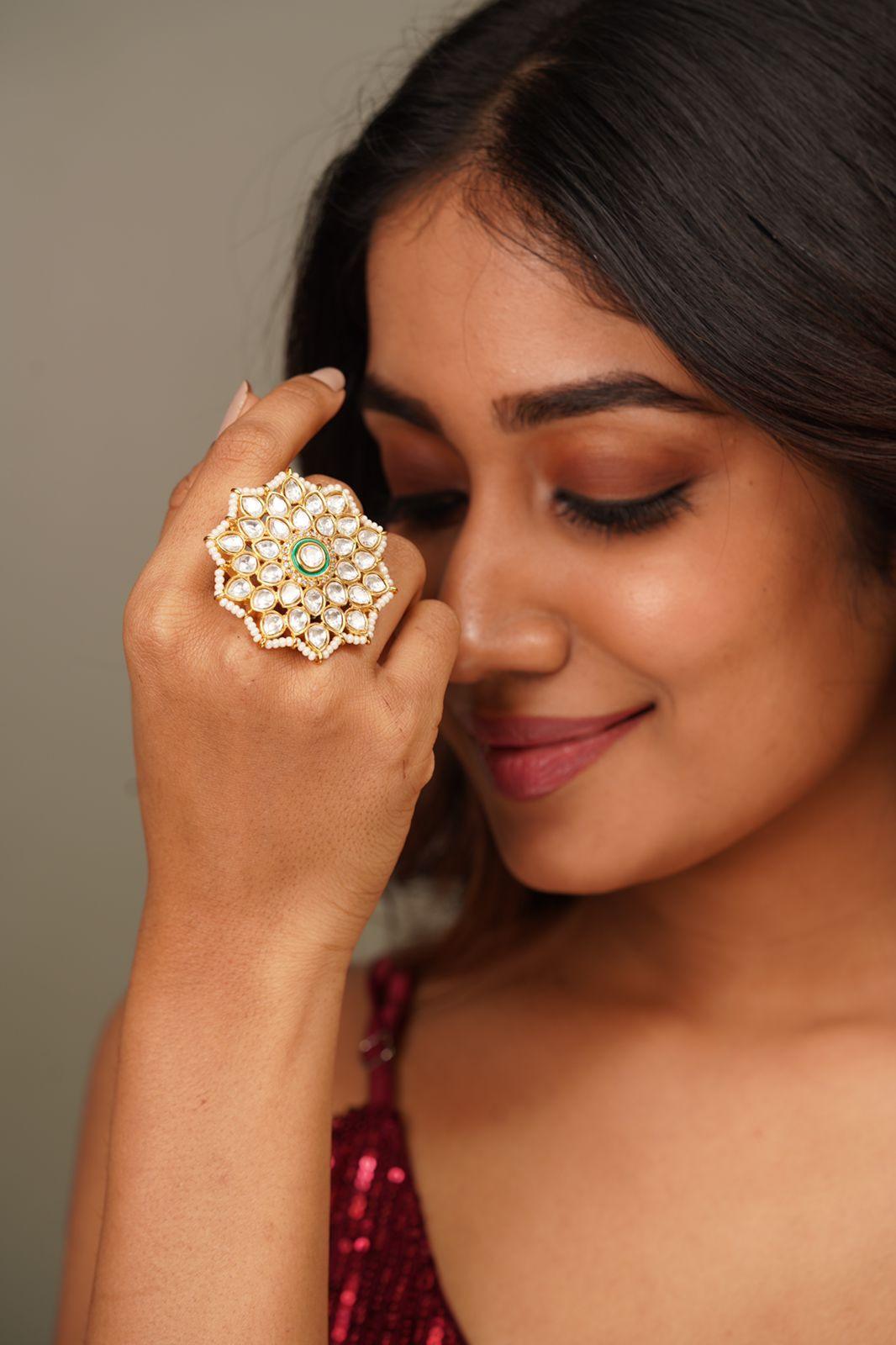 Roop Nihar Ring