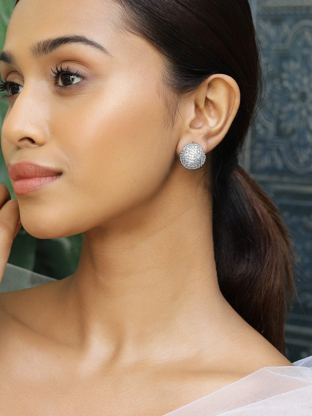 Glimmer Beneath the Dome Studs
