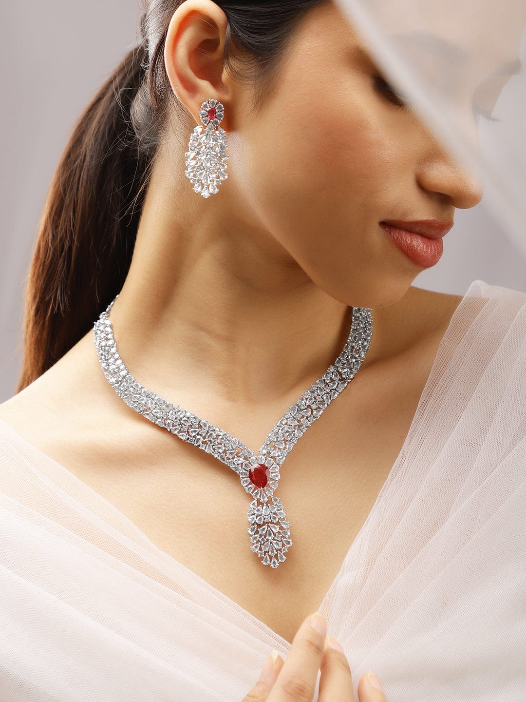 Leaf Design Crystal Necklace Set