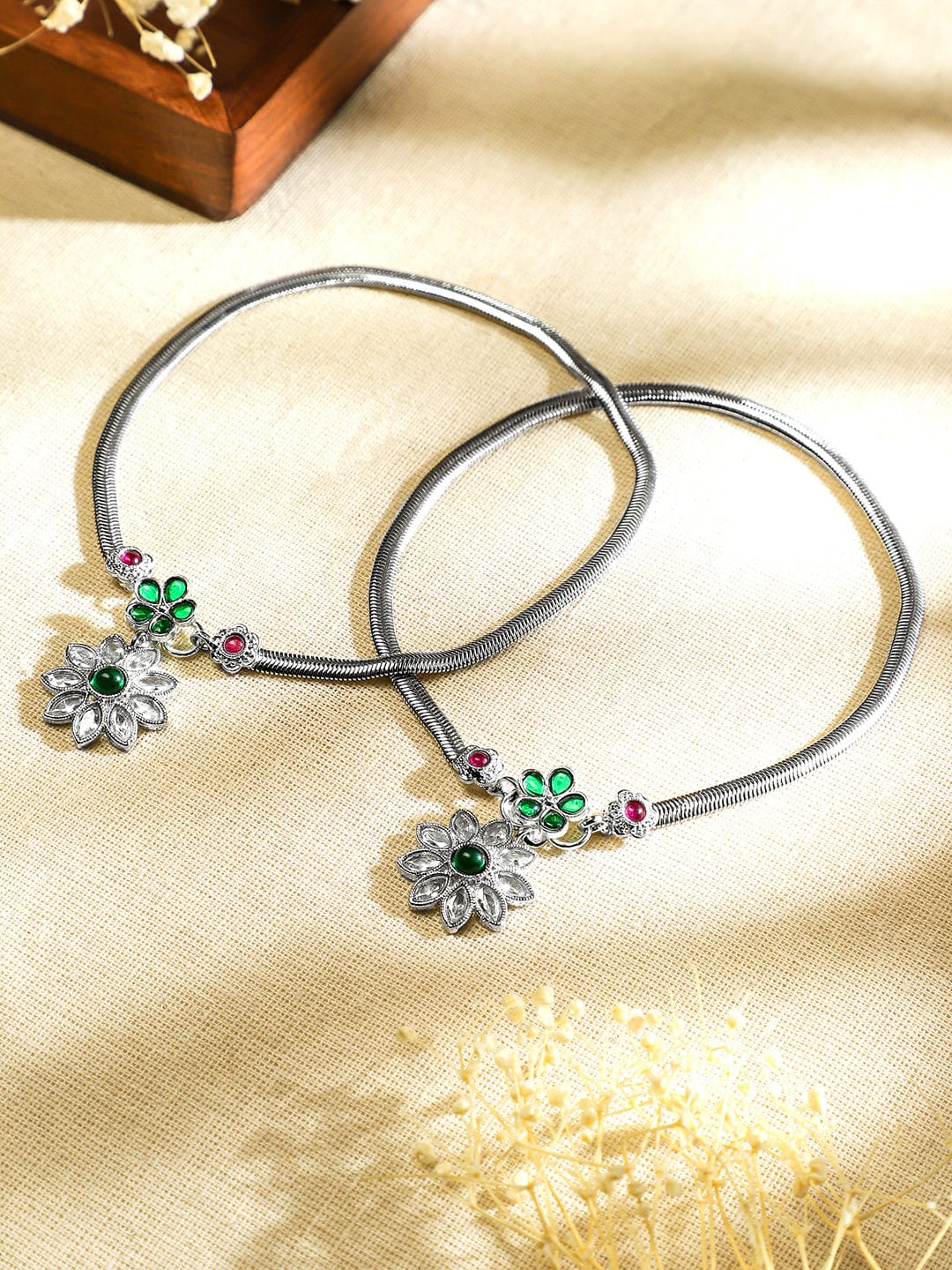 Rubans Set of 2 Oxidised Silver-Plated Ruby Pink & Emerald Green Kundan Stones Floral Charm Anklets