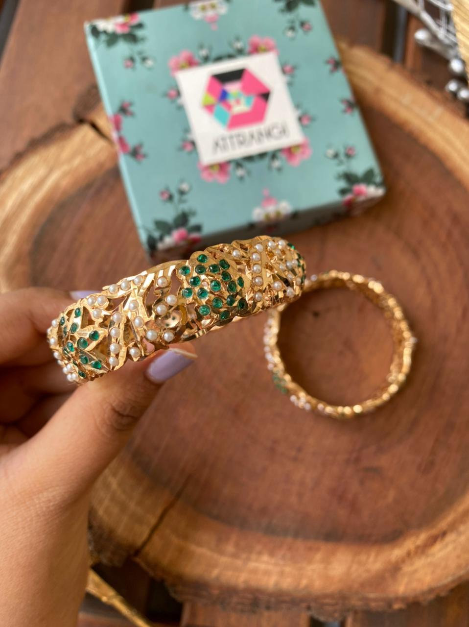 Sleek Jadaau Bangle(GREEN)