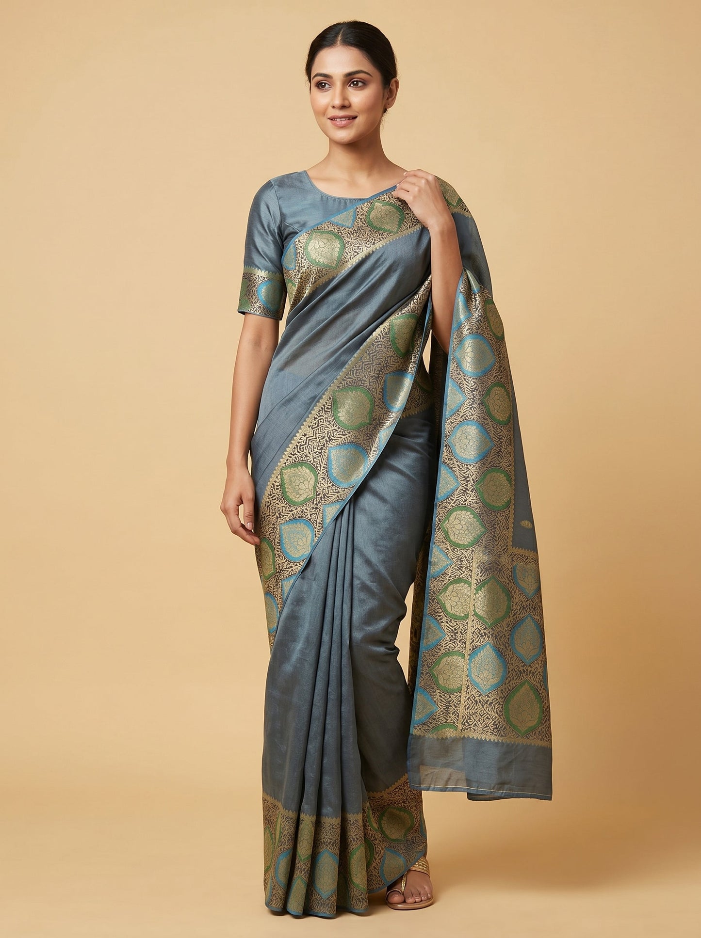 Soft Grey Charm Handloom Saree