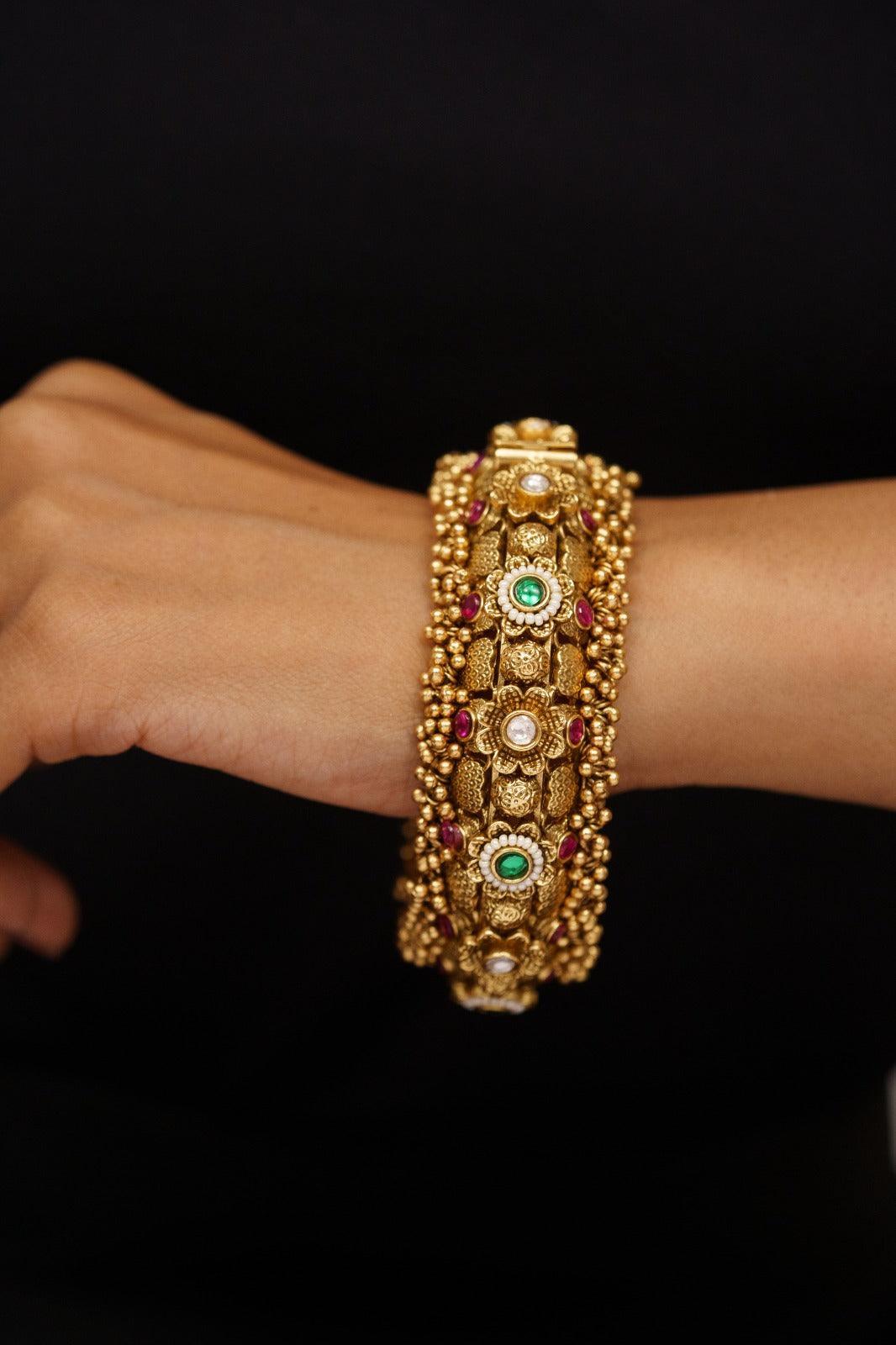 Suneri Openable Thick Gold Kada | Sone Pe Suhaga Collection