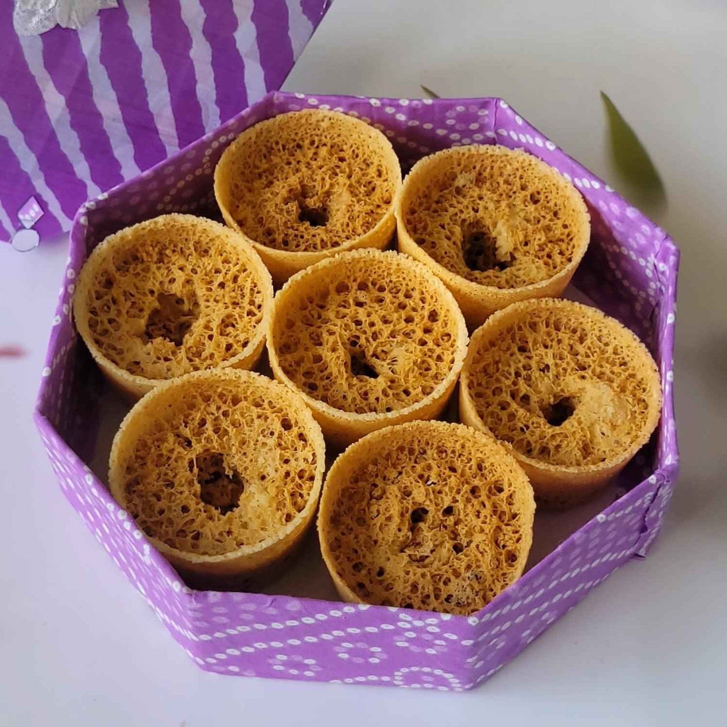 SweeDesi Tini Ghewar : Feeka - 7Pc