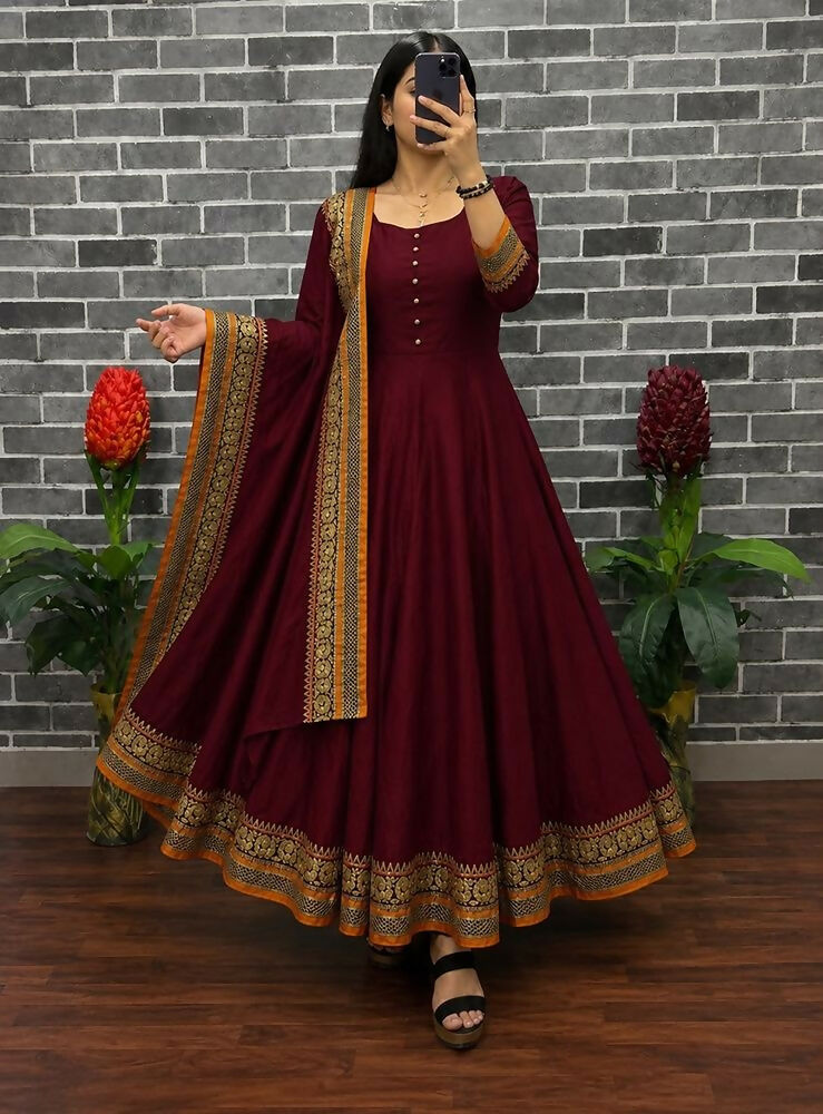 Teeya Creation New Trendy Stylish Maroon Solid Anarkali Kurta with Traditional Golden Border Dupatta Set