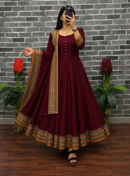 Teeya Creation New Trendy Stylish Maroon Solid Anarkali Kurta with Traditional Golden Border Dupatta Set
