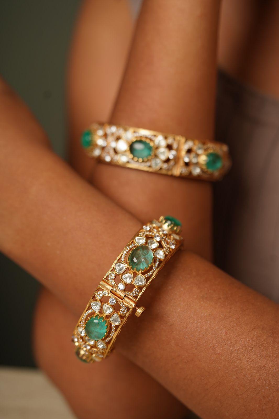 Traditional Matte Gold Indian Openable Bangle