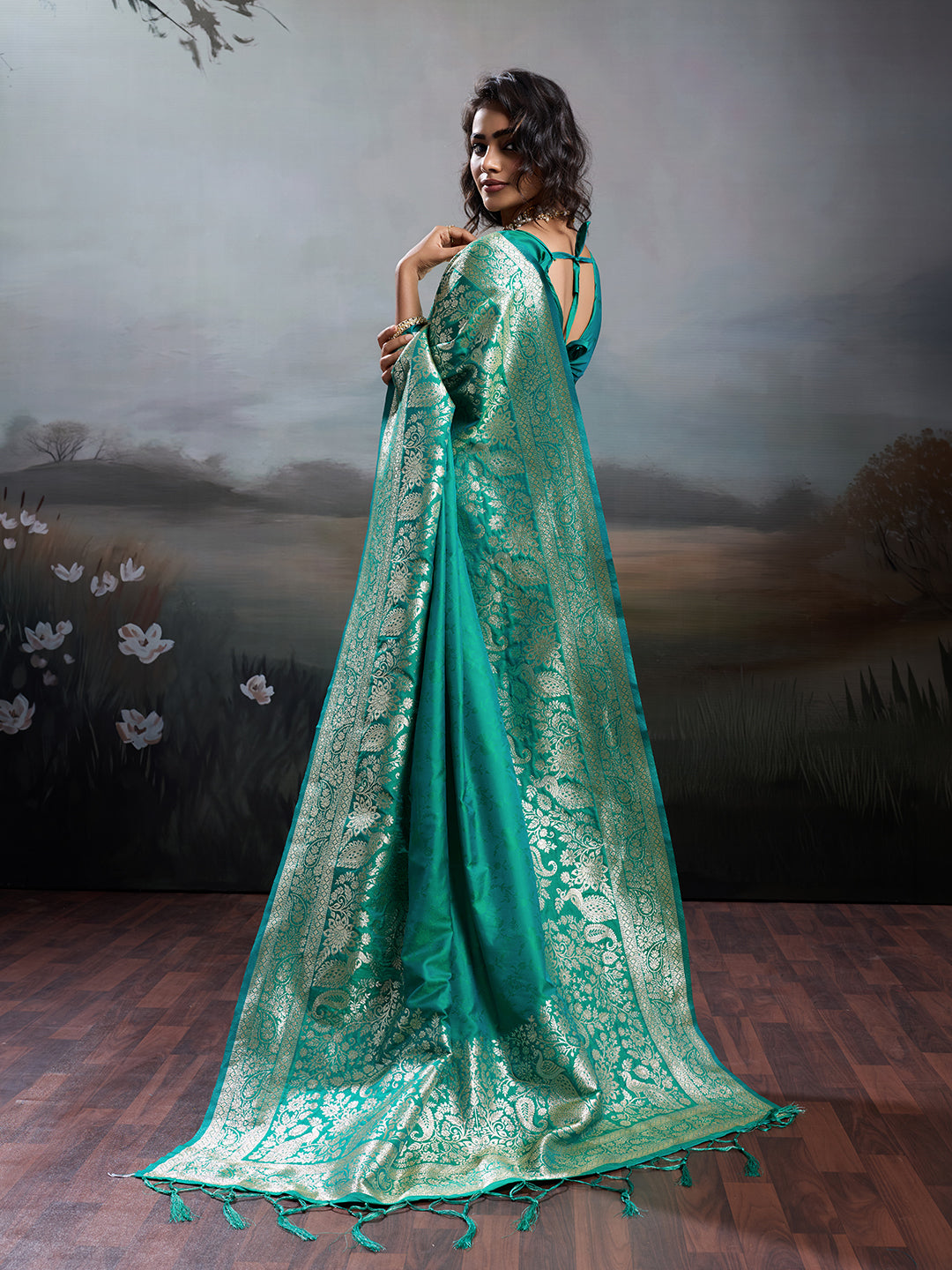 Anaita Turquoise Silk Blend Woven Saree With Blouse
