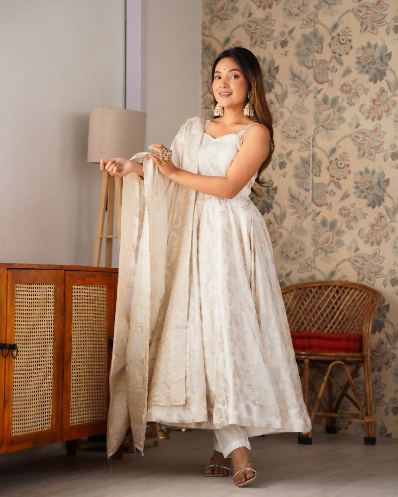 The52 Women's Gorgeous Jacquard Work Jacquard Silk Fabric Flared Anarkali Pant and Dupatta Set