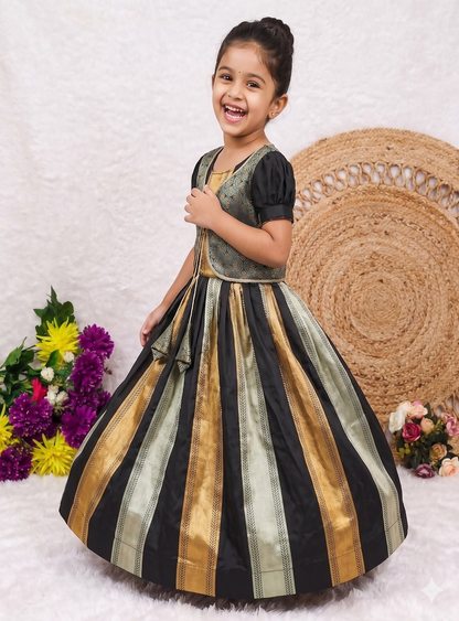 Teeya Creation New Kids Trendy Jet Black Traditional Langa Voni Lehenga Set With Zari Koti Jacket-Black