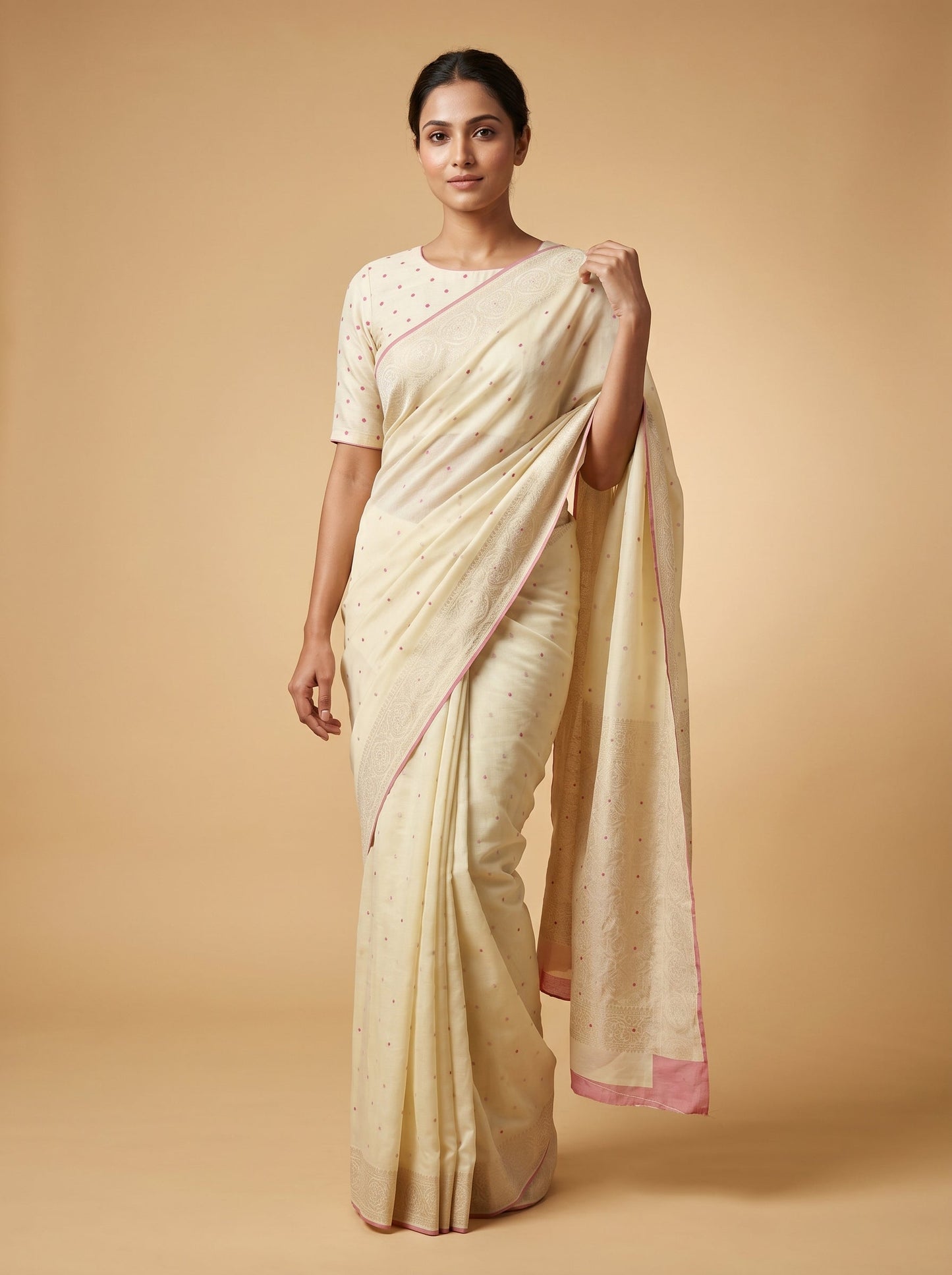 White Clean Weave Handloom Saree