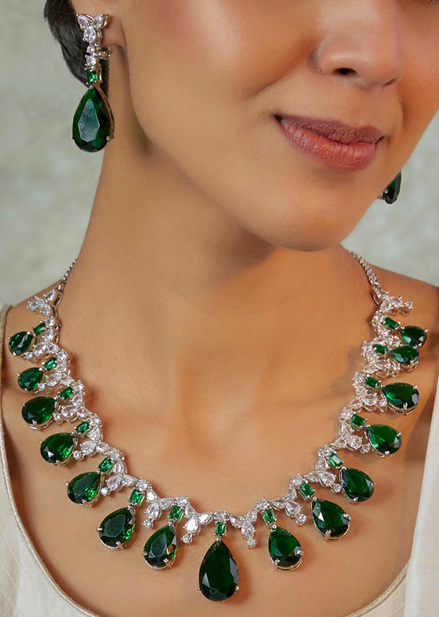 White Finish Premium Zircon Necklace Set