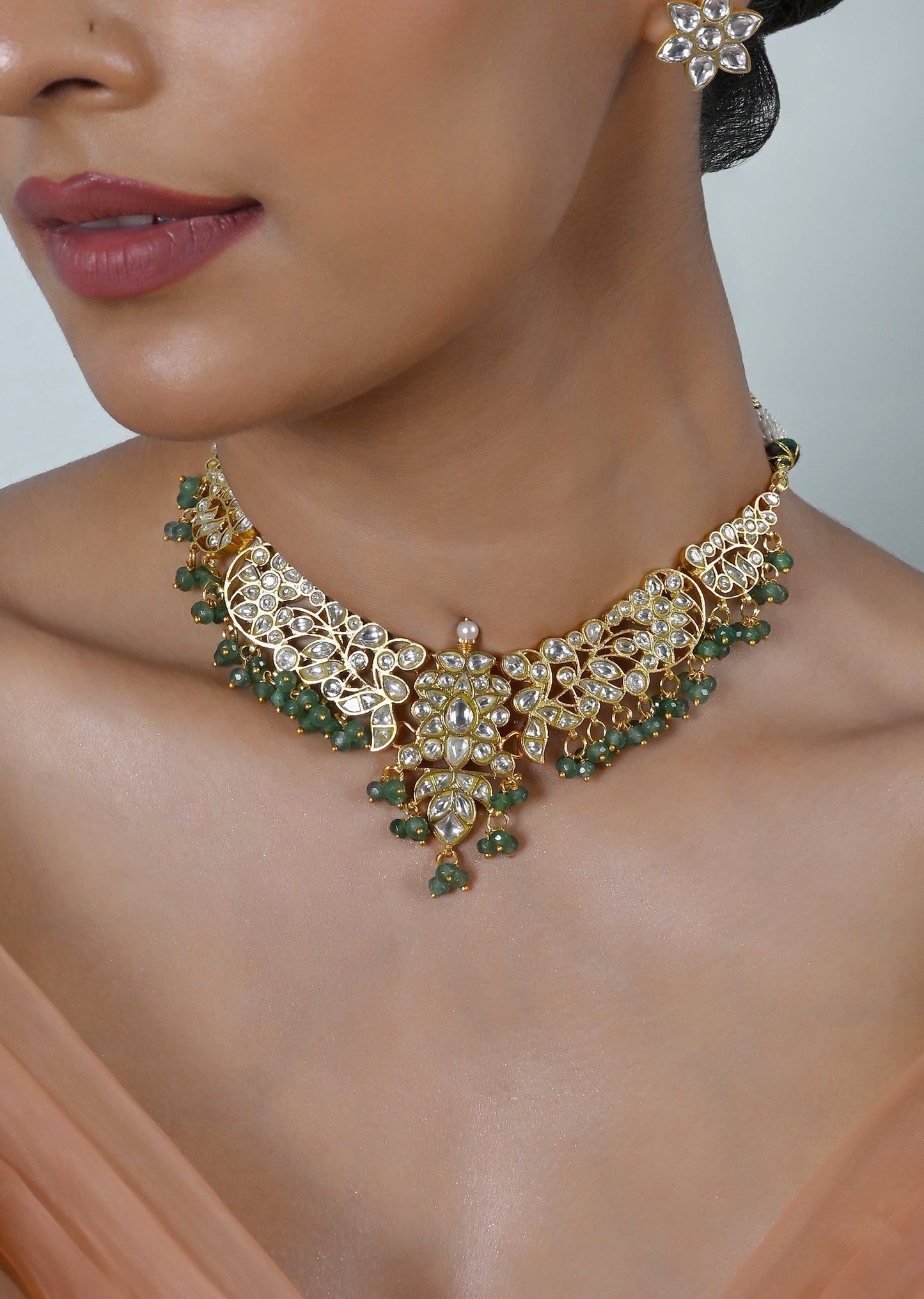 White Kundan Necklace Set With Floral Stone Stud Earrings
