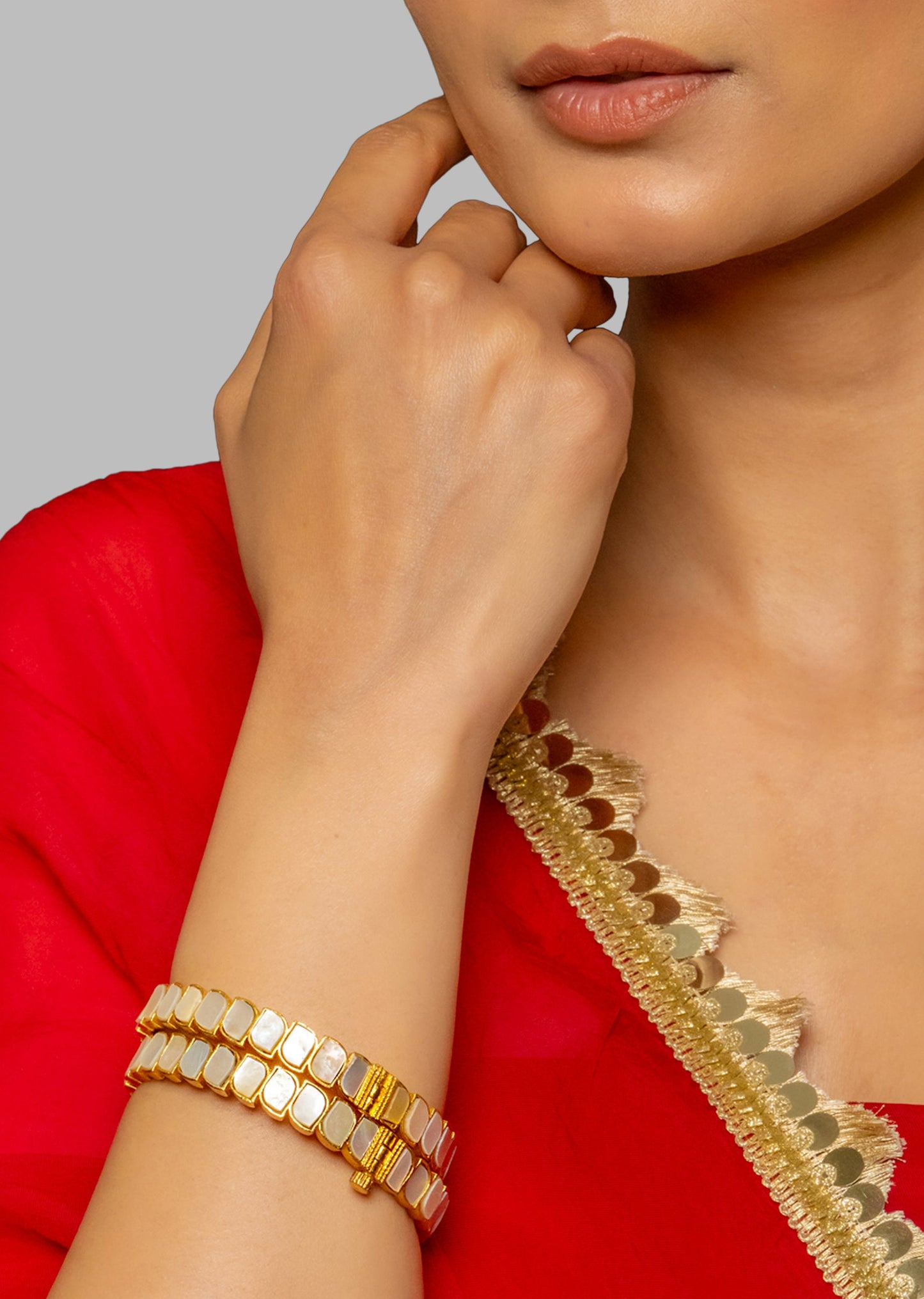 White Kundan Polki Bridal Bangles With Gold Plated Elegance