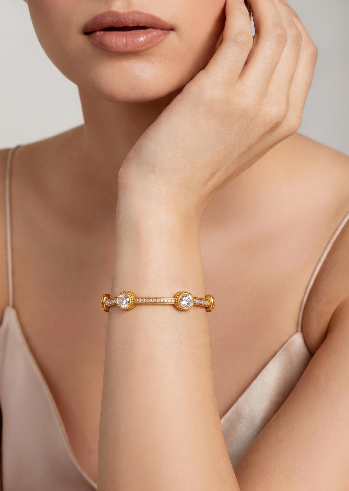 White Zirconia Bangles Set