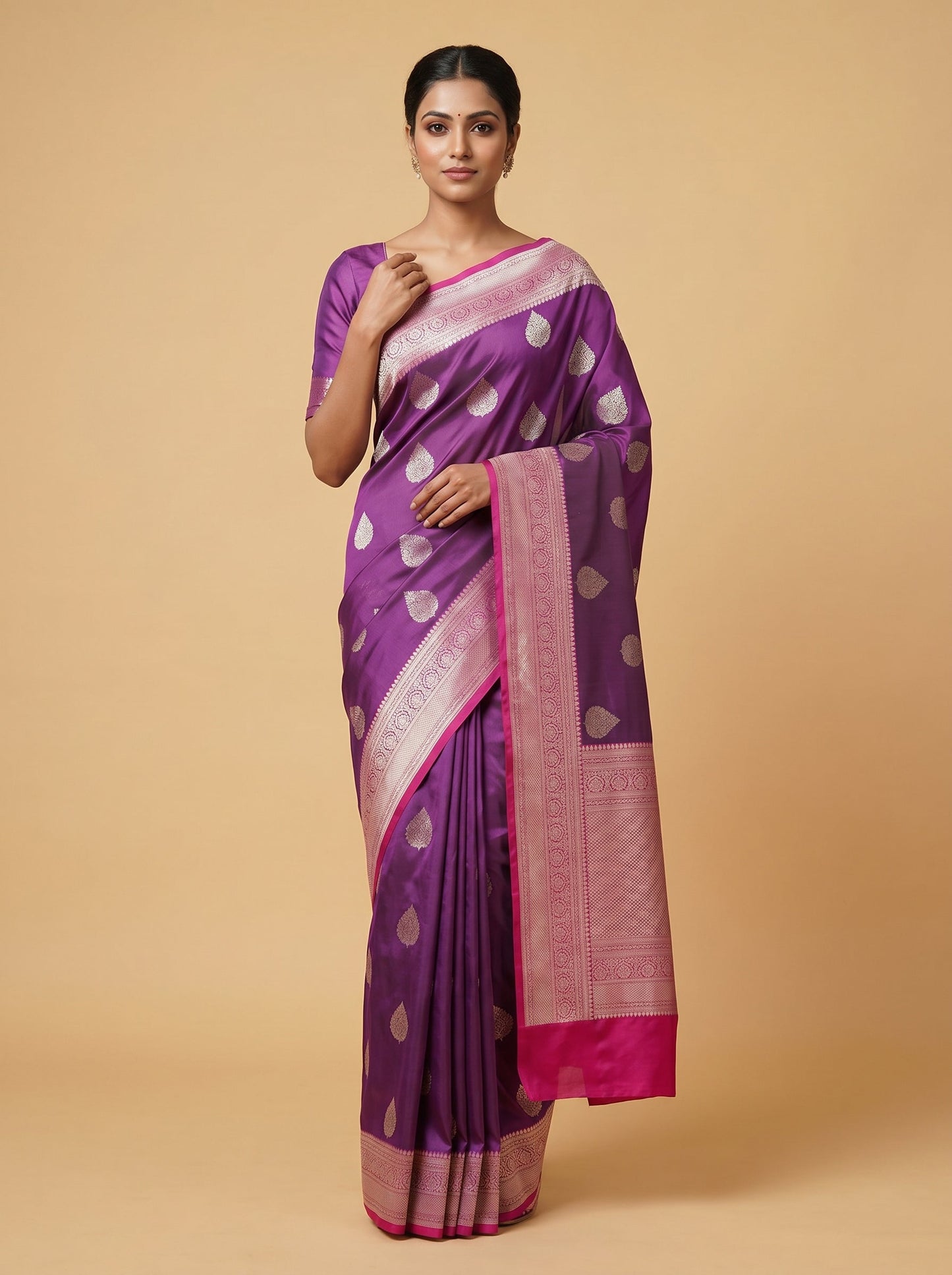 Wine handloom saree with zari pallu