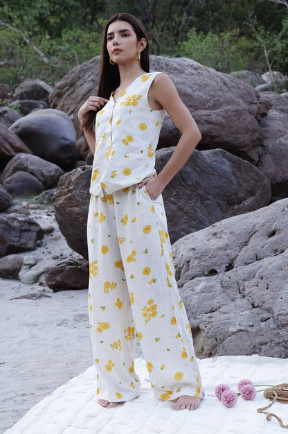 W for Woman Floral Printed Rayon Top & Parallel Pant Co-Ord Set