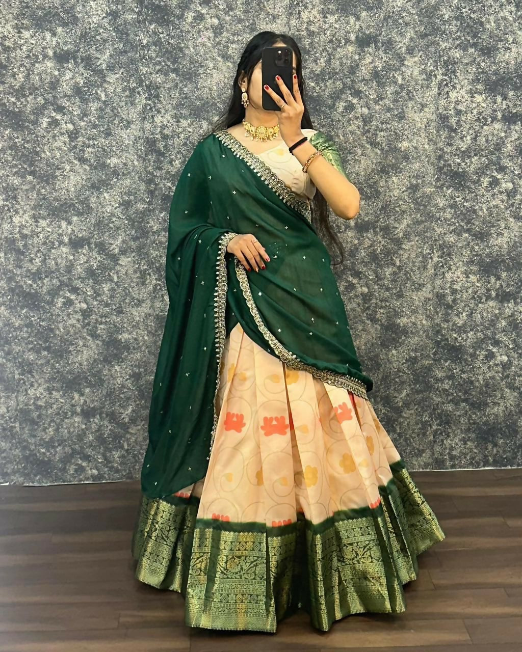 Teeya Creation Womens New Trendy Designer Green Floral Lehenga Choli Set with Contrast Border and Dupatta Set