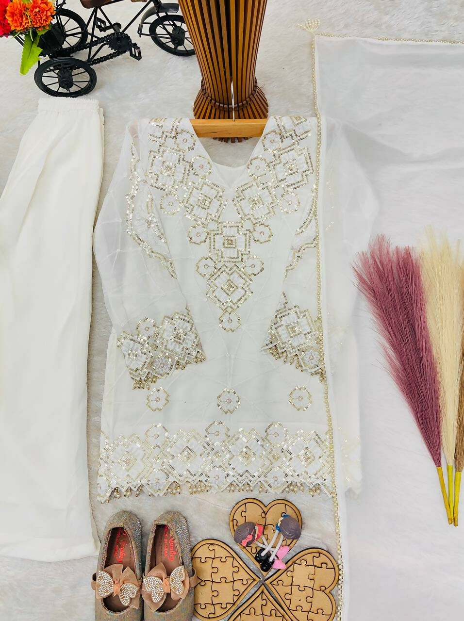 Teeya Creation New Kids Latest Trendy Kurta Palazzo Set-White