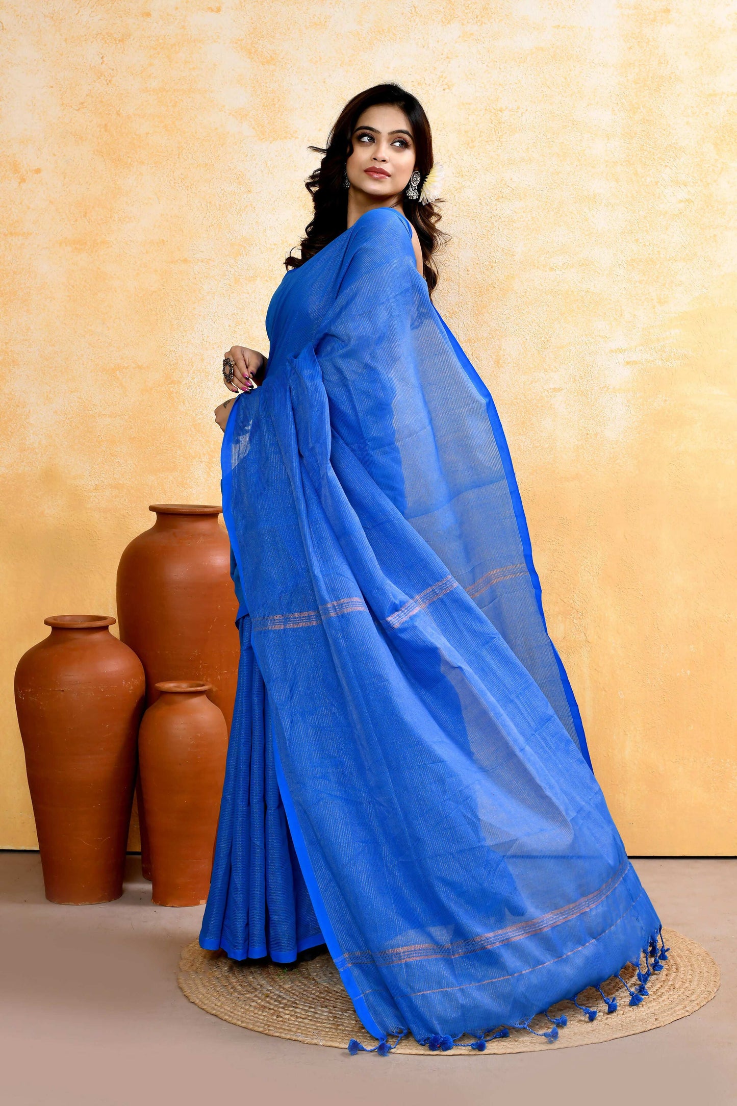 Piyari Fashion Women's Sky Blue Embellished Cotton Blend Zari Check Handloom Saree