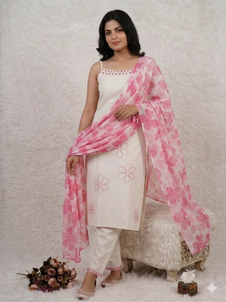 Teeya Creation Womens Straight Cotton Kurta Pant Set with Floral Organza Dupatta Set