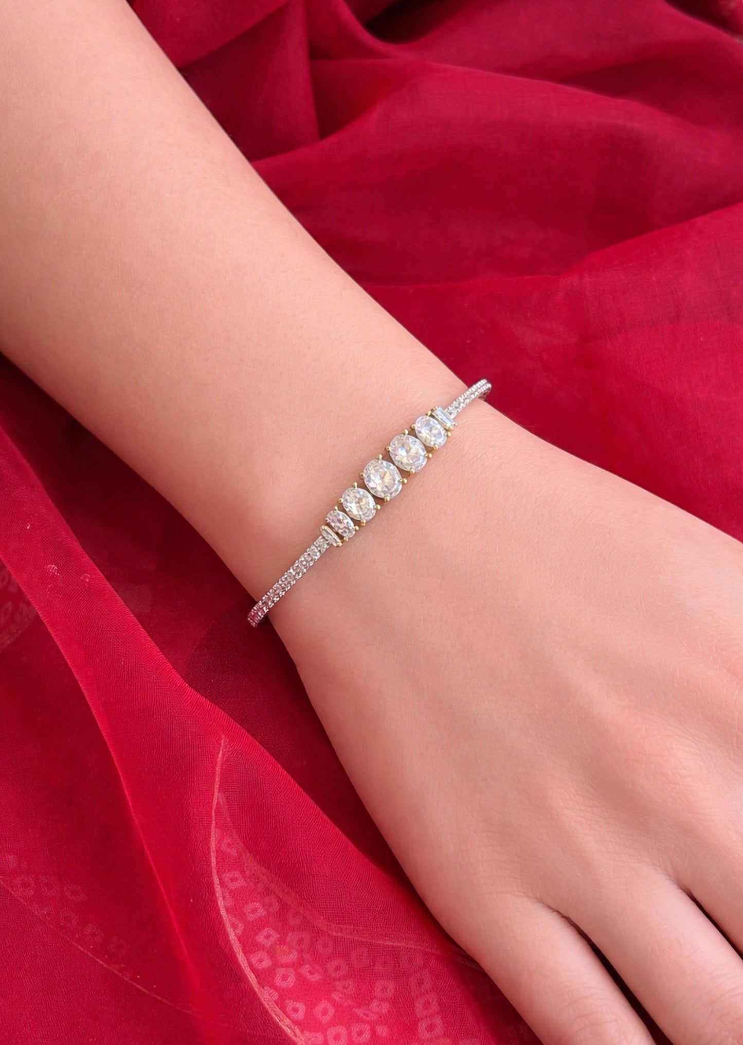 Zircon Bracelet